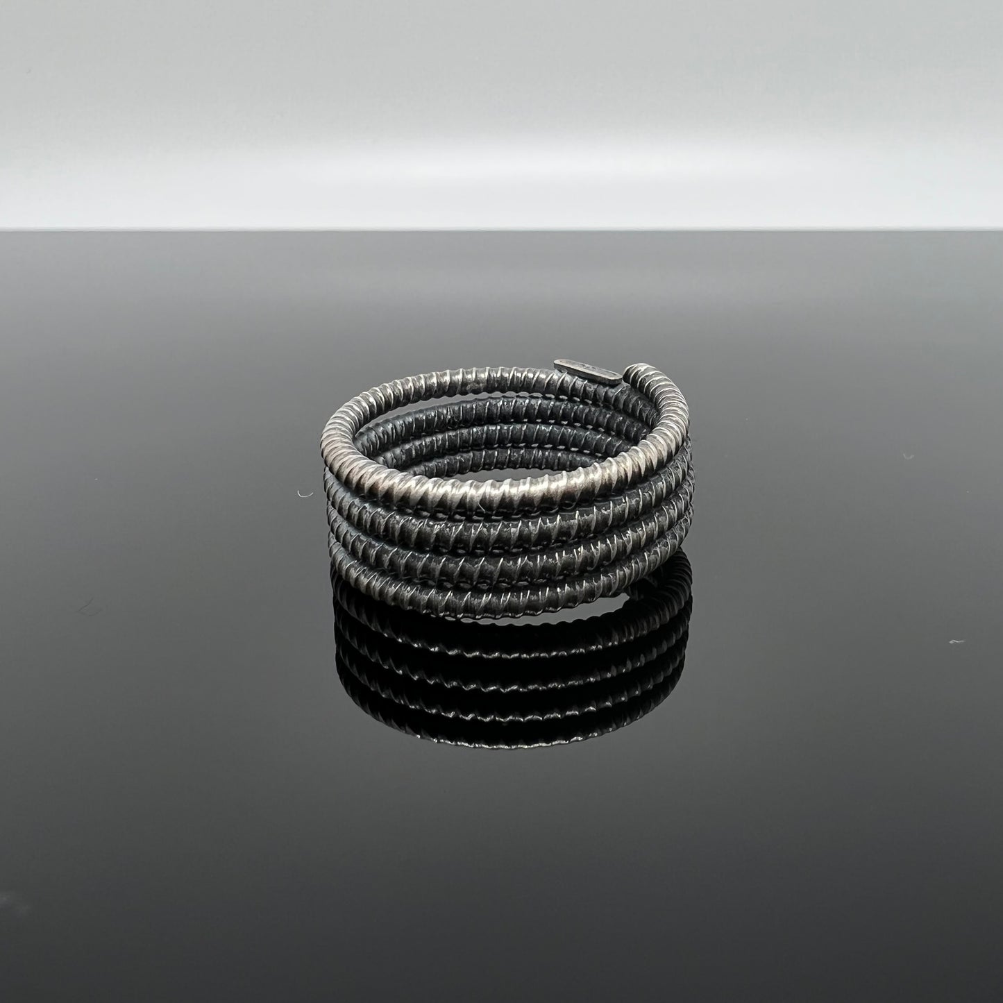 anello filo attorcigliato argento brunito