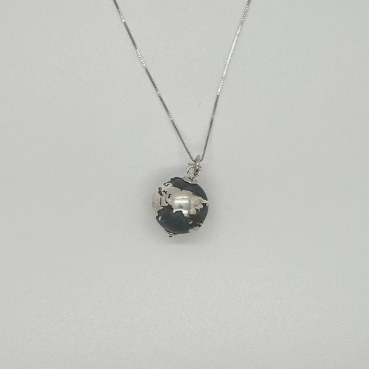 ciondolo planisfero brunito