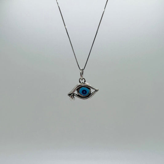 ciondolo occhio greco smaltato