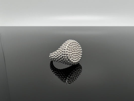 anello chevalier tondo puntinato