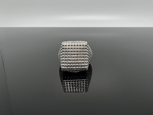 anello chevalier quadrato puntinato