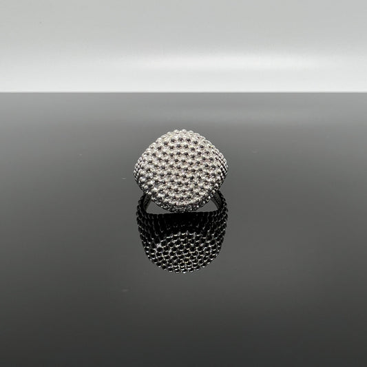 anello chevalier tondo puntinato