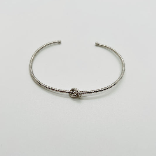 Bracciale rigido argento nodino