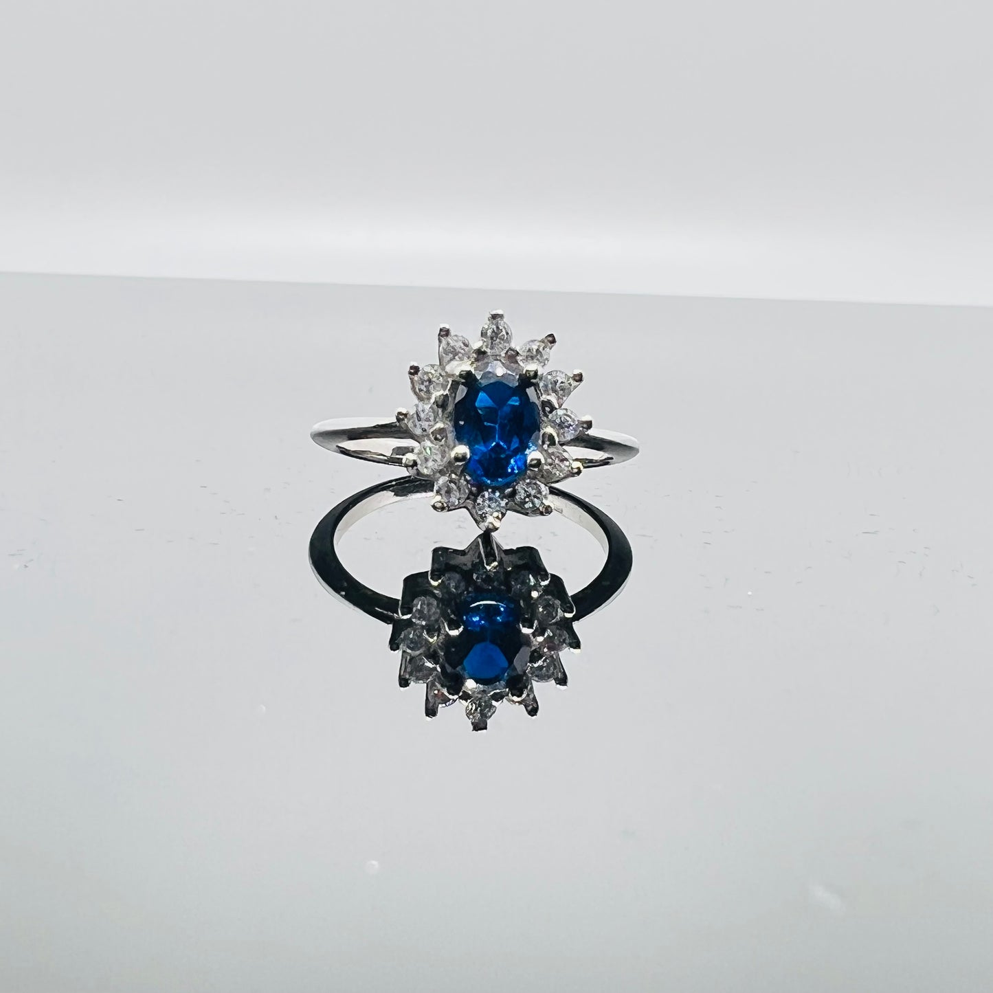 Anello kate zaffiro