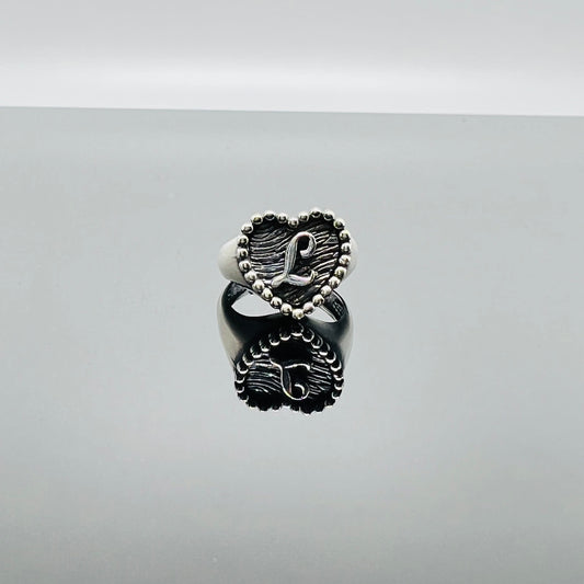 Anello cuore con iniziale