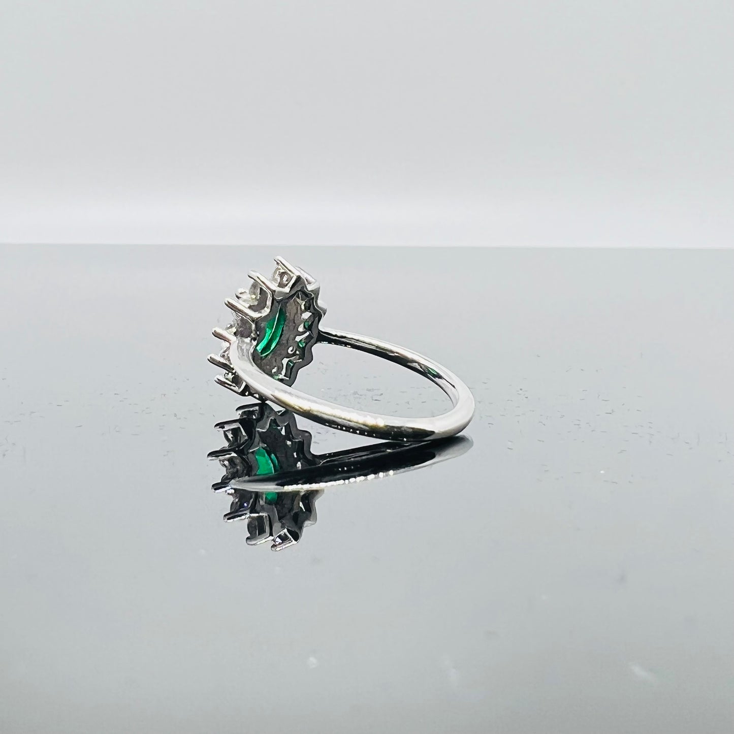 Anello kate smeraldo