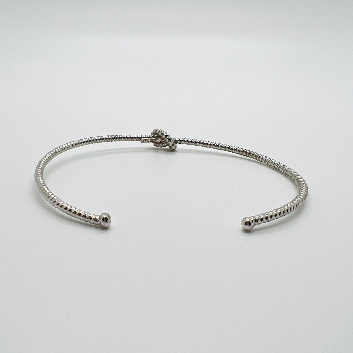 Bracciale rigido argento nodino