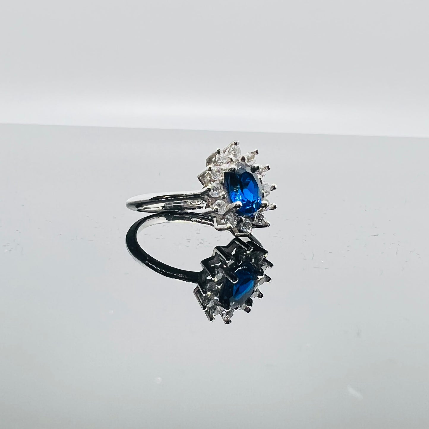 Anello kate zaffiro