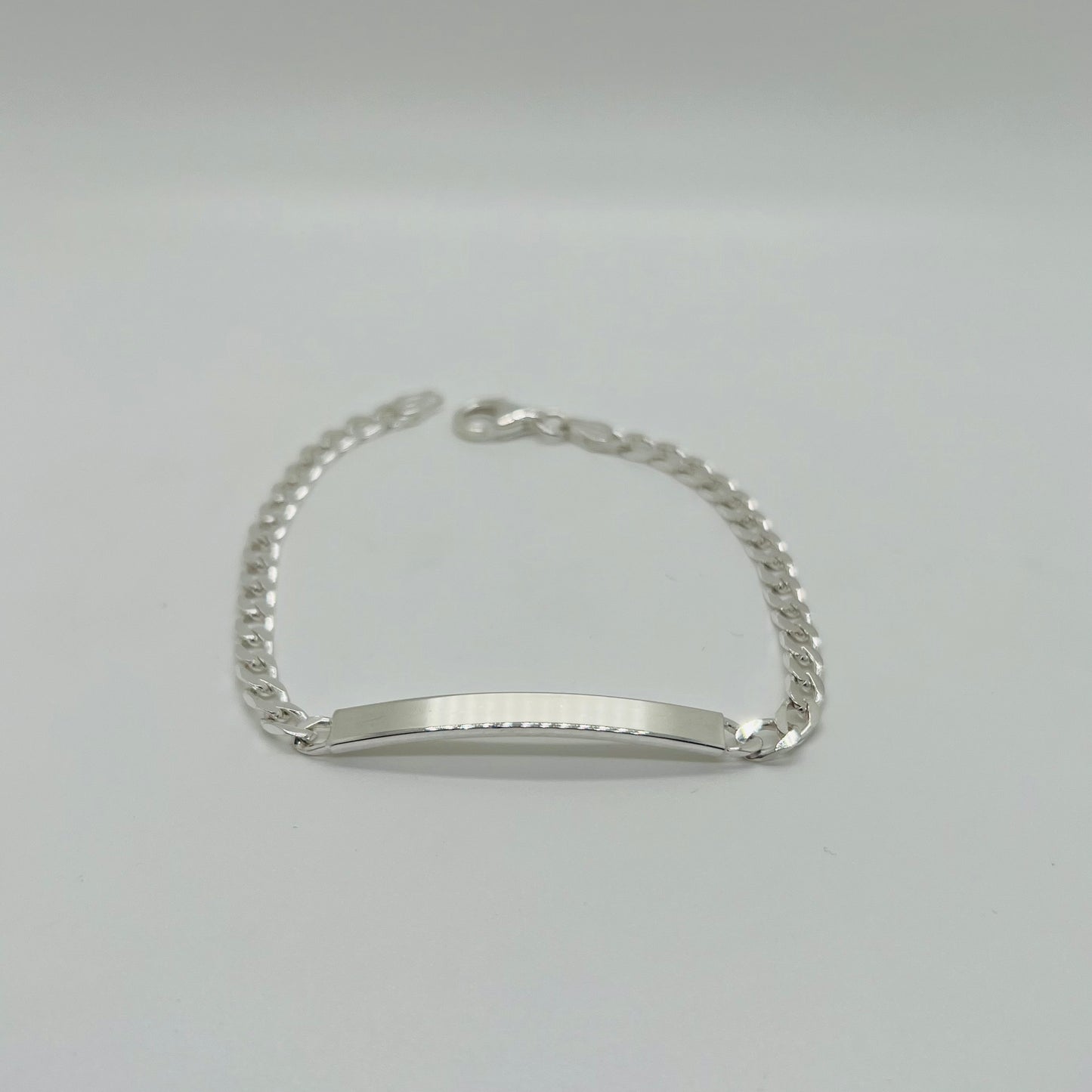 Bracciale argento grumetta con targhetta