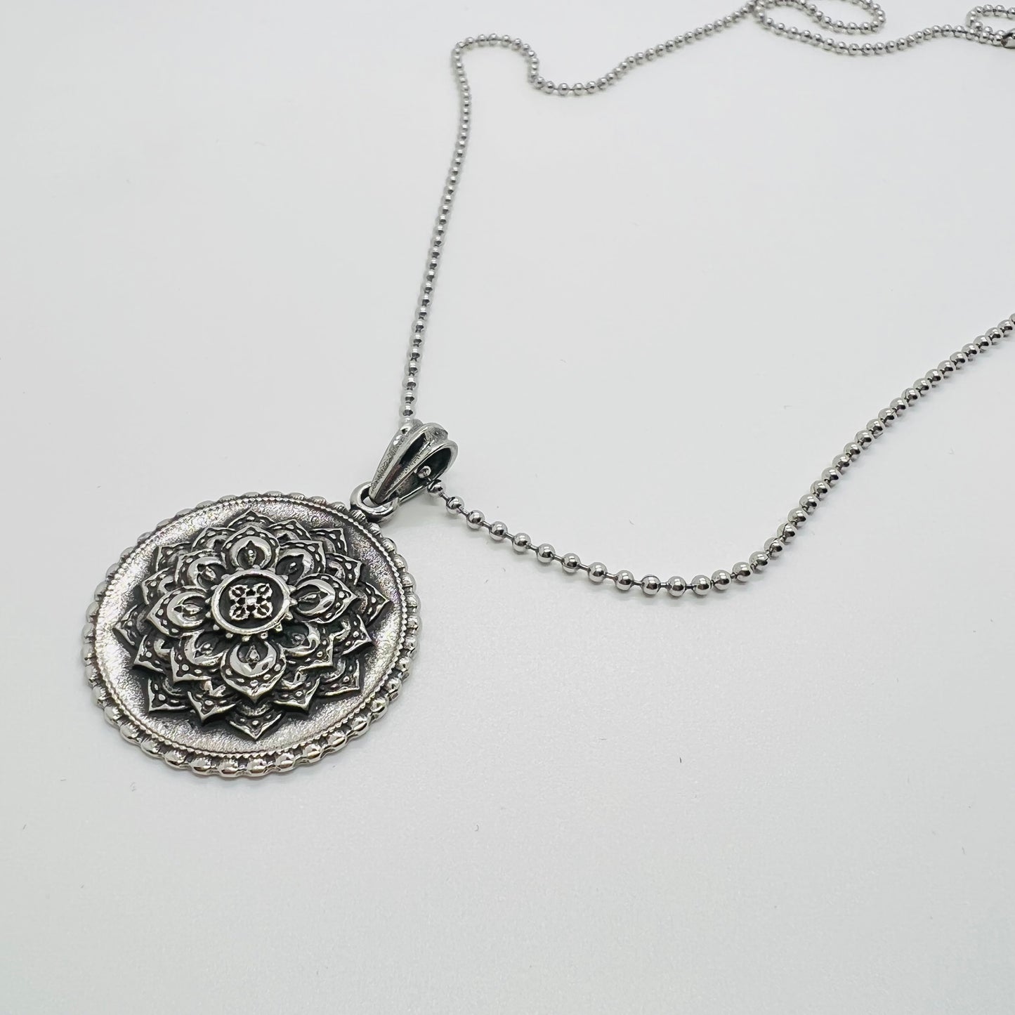 Collana acciaio Mandala