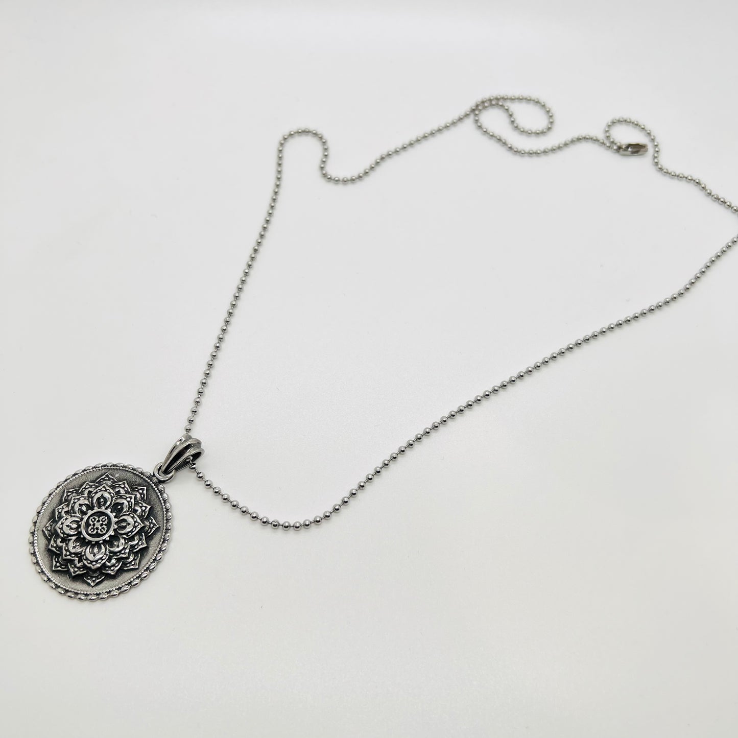 Collana acciaio Mandala