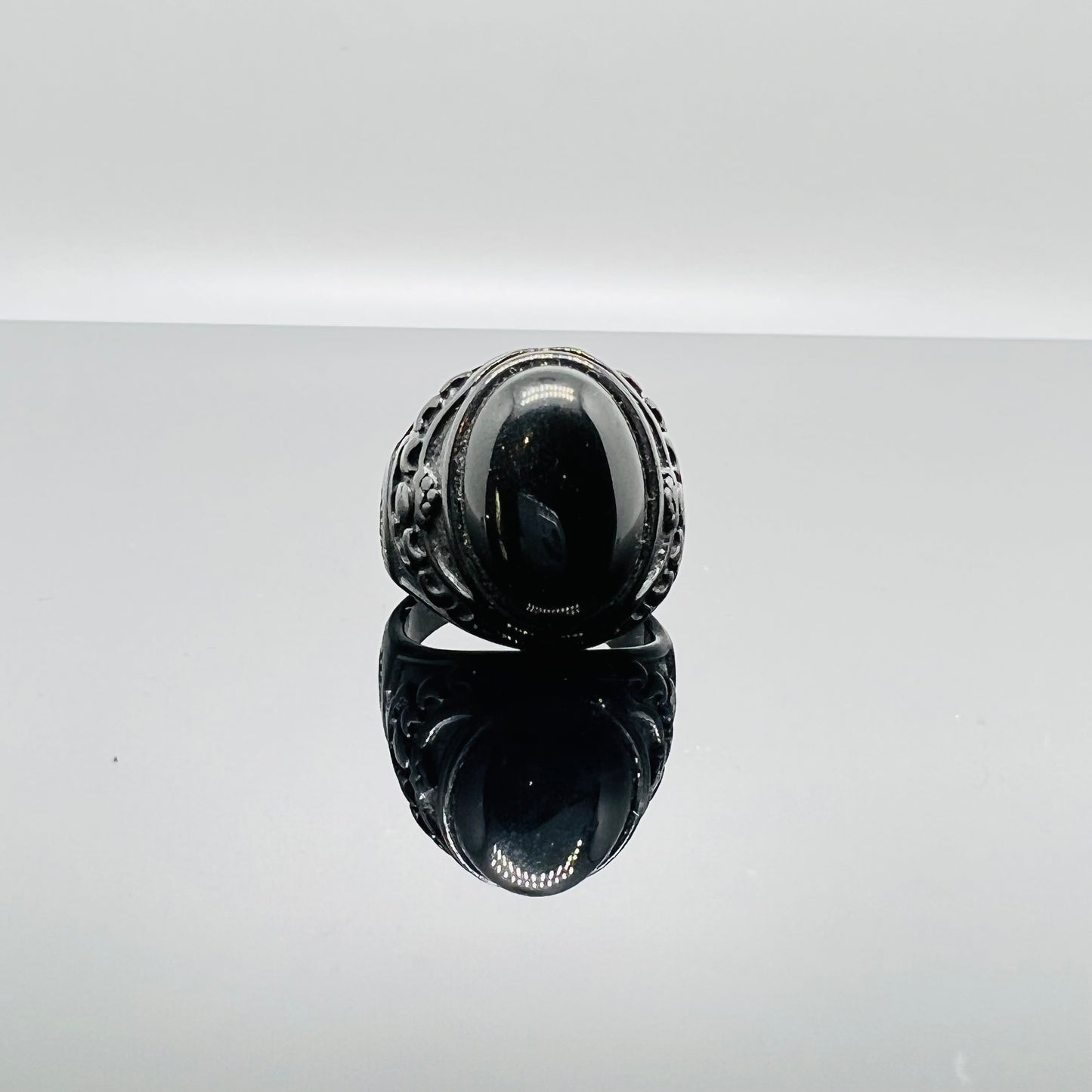 Anello ovale nero pietra onice